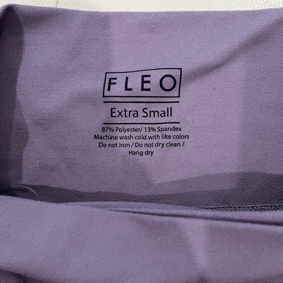 Fleo V Waistband Short 3.5”- XS - Picture 3 of 3